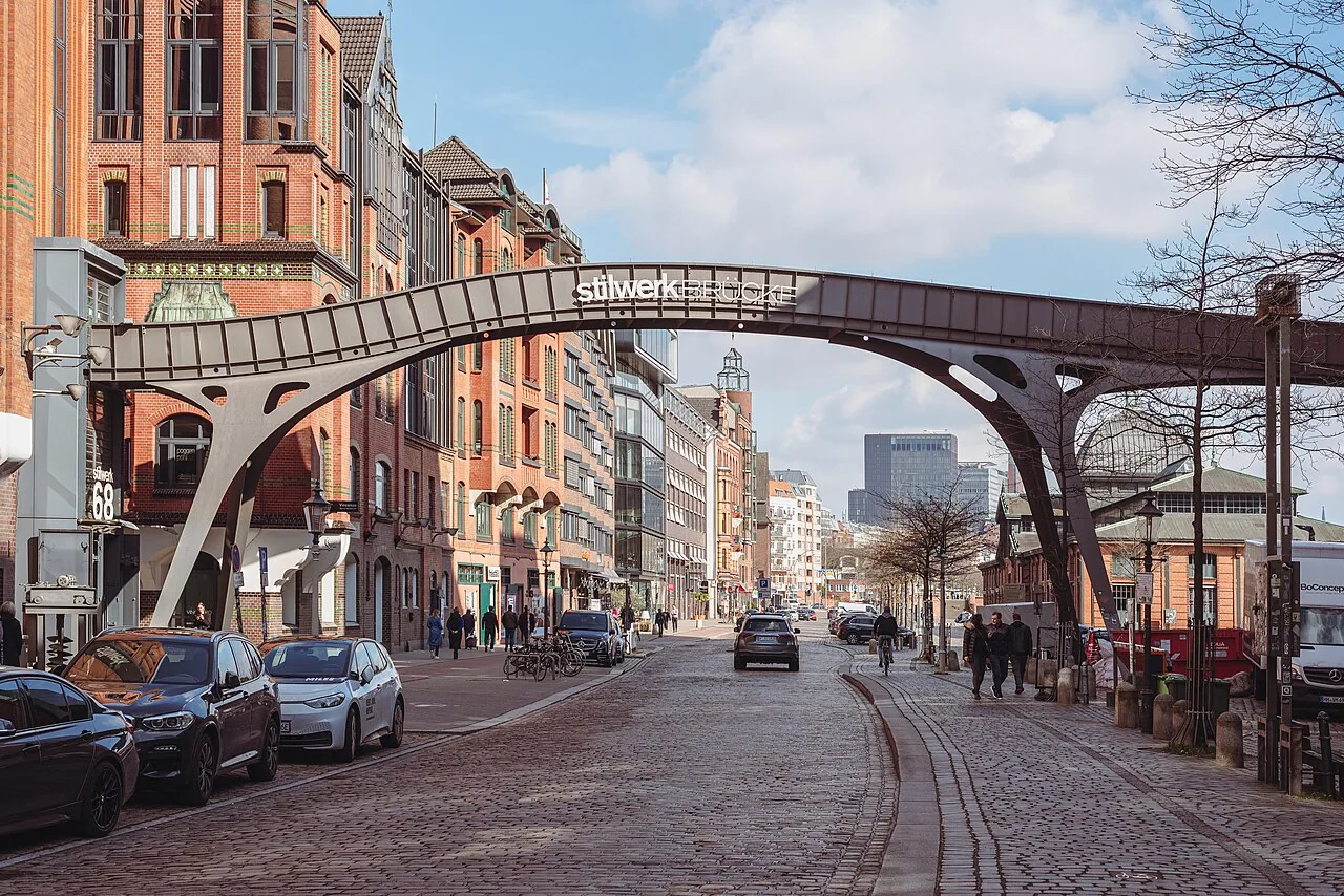 Design, Möbel, Licht und Kunst · Stilwerk an der Großen Elbstraße